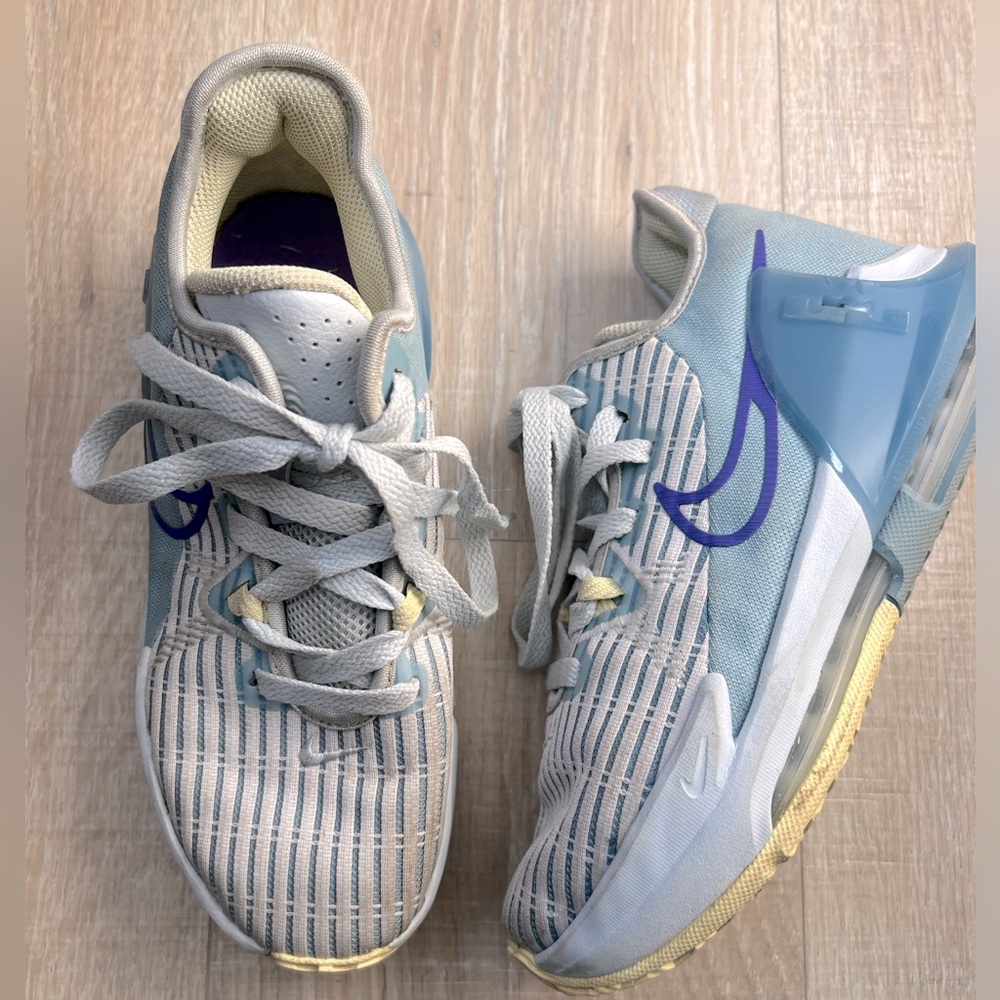 Nike Lebron Light Blue Witness Boy’s Sneakers